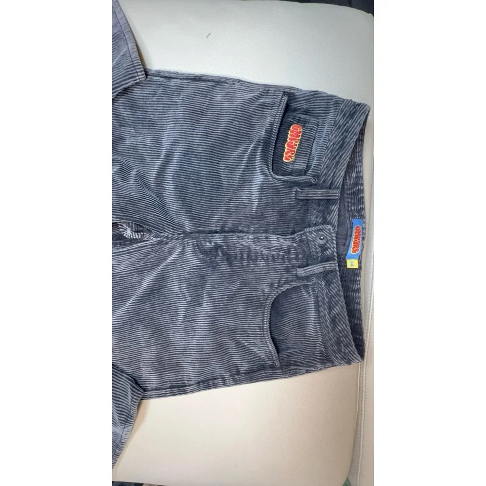 Women's size 28 Empyre corduroy gray pants. EUC.